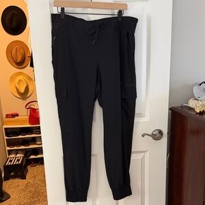 All in Motion Women’s Black Joggers | Size Large